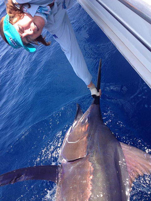 ANGLER: Jo-Ann Riley SPECIES: Black Marlin
WEIGHT: Est 170kg LURE: JB Lures Big Dingo.